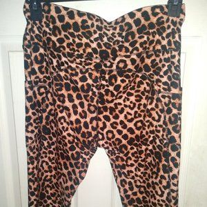 Leopard print workout leggings